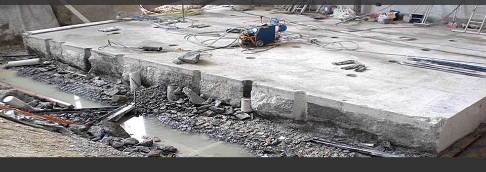 Hydrauliksprengen für den Betonabbruch